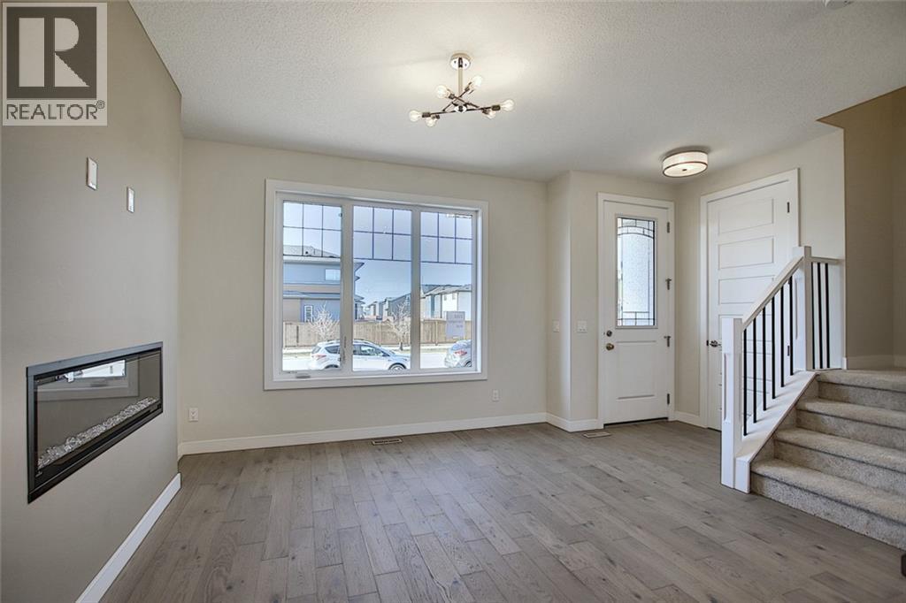 426 River Avenue, Cochrane, Alberta  T4C 3B8 - Photo 6 - A2191105