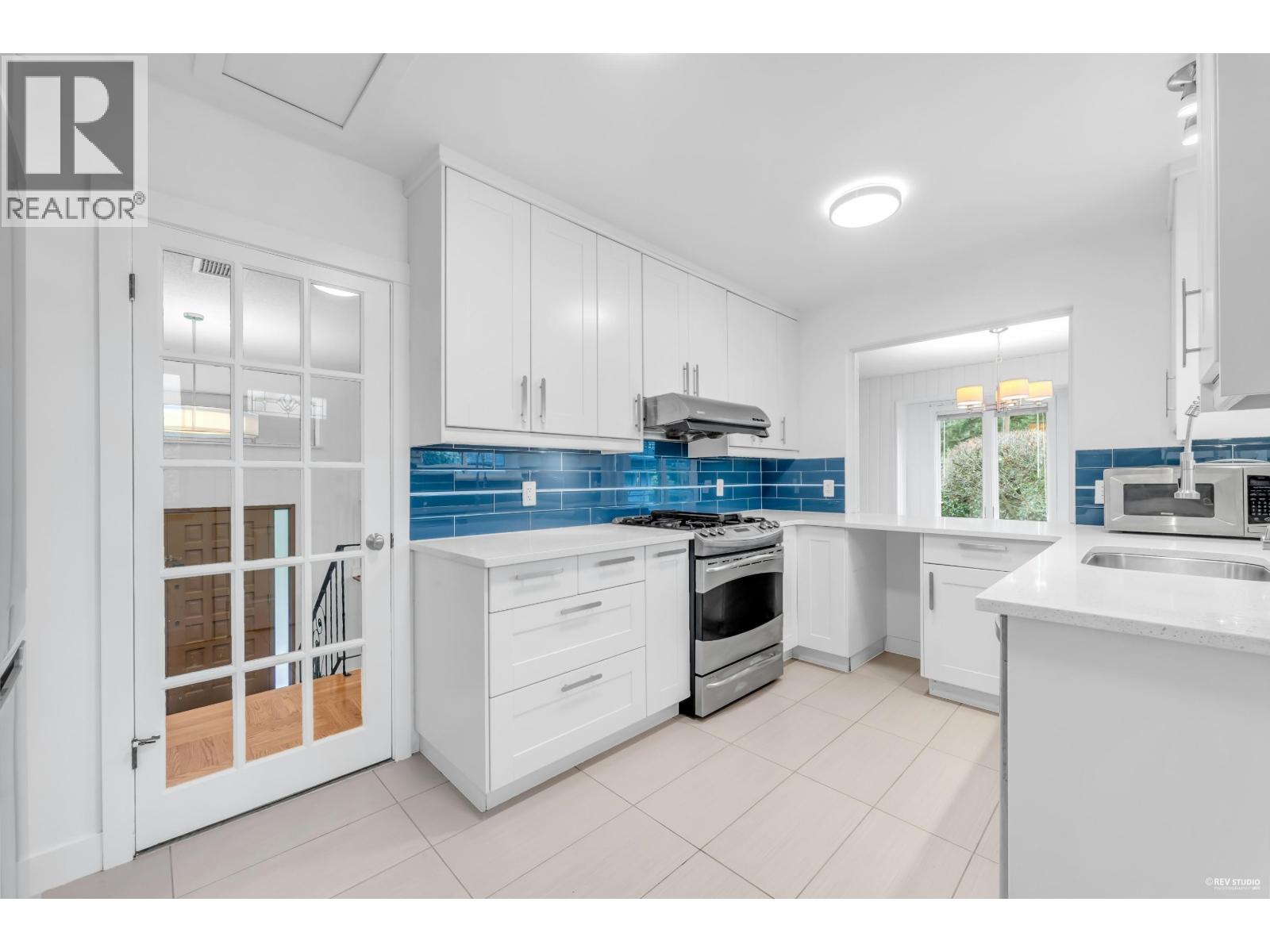 50 Glenmore Drive, West Vancouver, British Columbia  V7S 1A7 - Photo 19 - R3072896