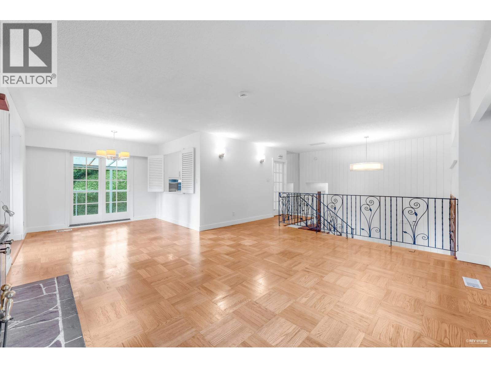 50 Glenmore Drive, West Vancouver, British Columbia  V7S 1A7 - Photo 8 - R3072896