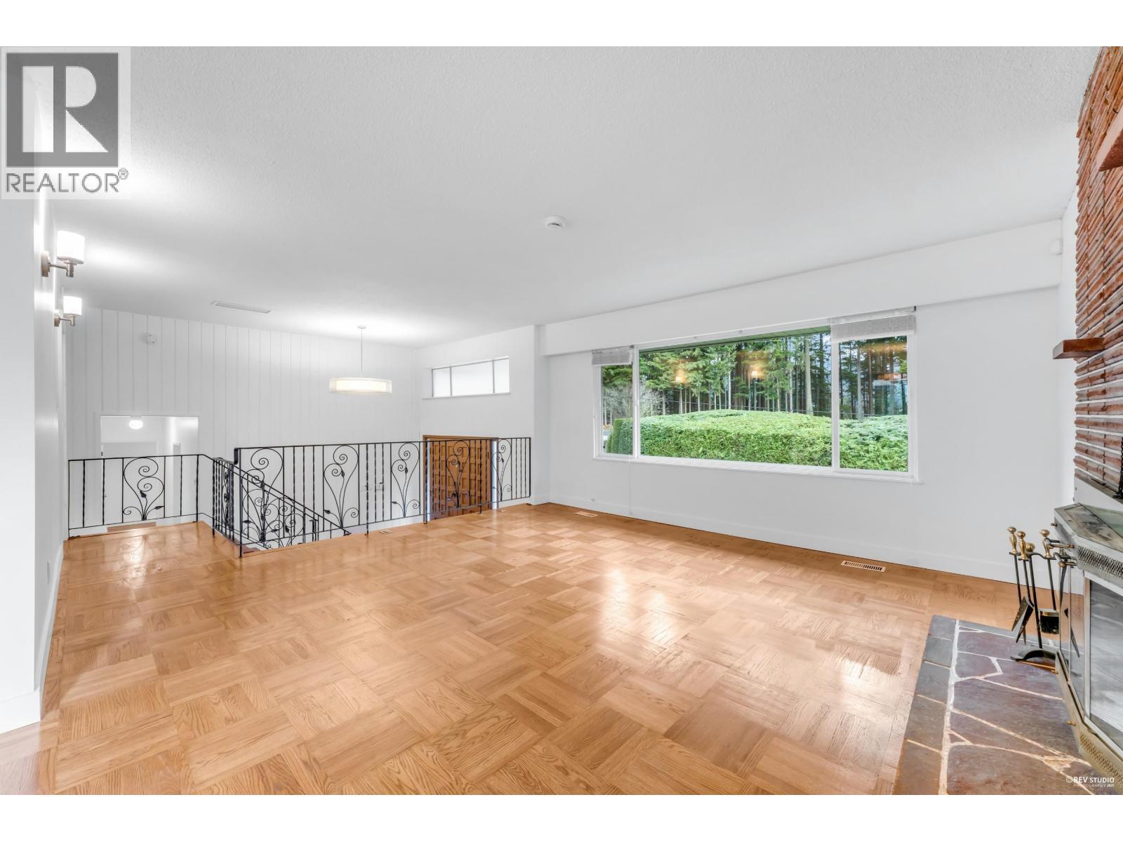 50 Glenmore Drive, West Vancouver, British Columbia  V7S 1A7 - Photo 9 - R3072896