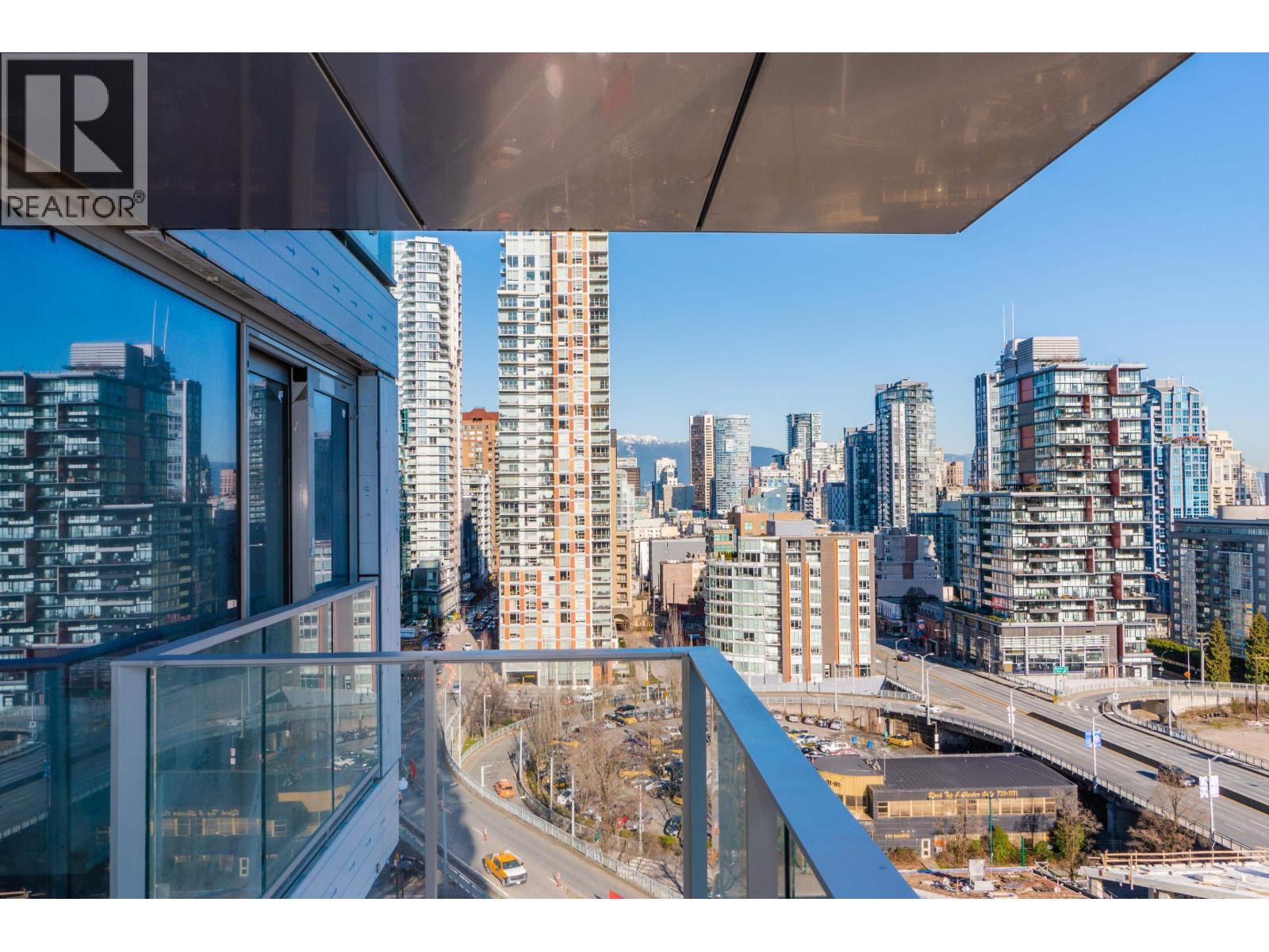 2010 1480 Howe Street, Vancouver, British Columbia  V6Z 0G5 - Photo 29 - R3072909