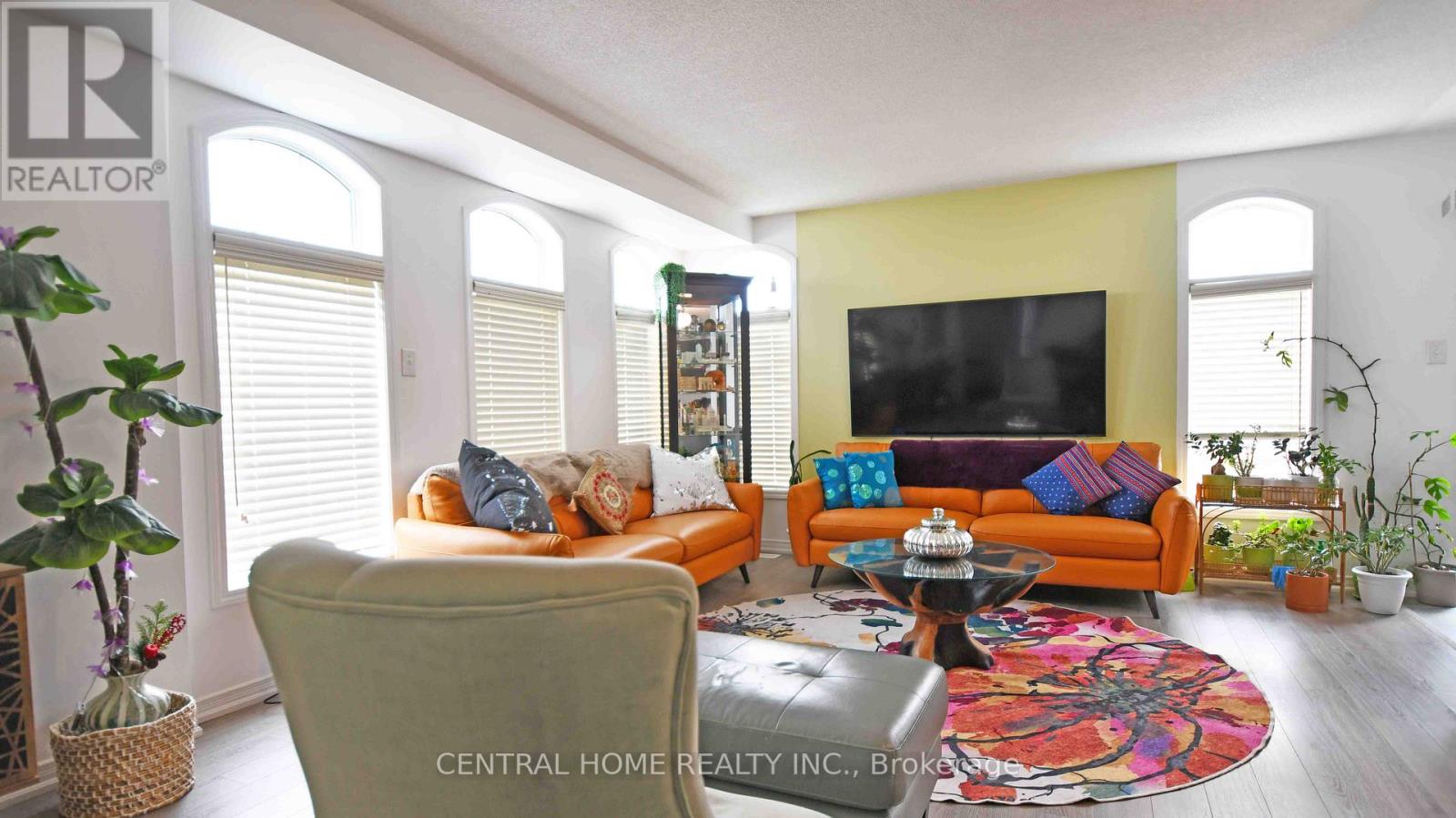 25 Camilleri Road, Ajax, Ontario  L1Z 0T2 - Photo 3 - E12459332