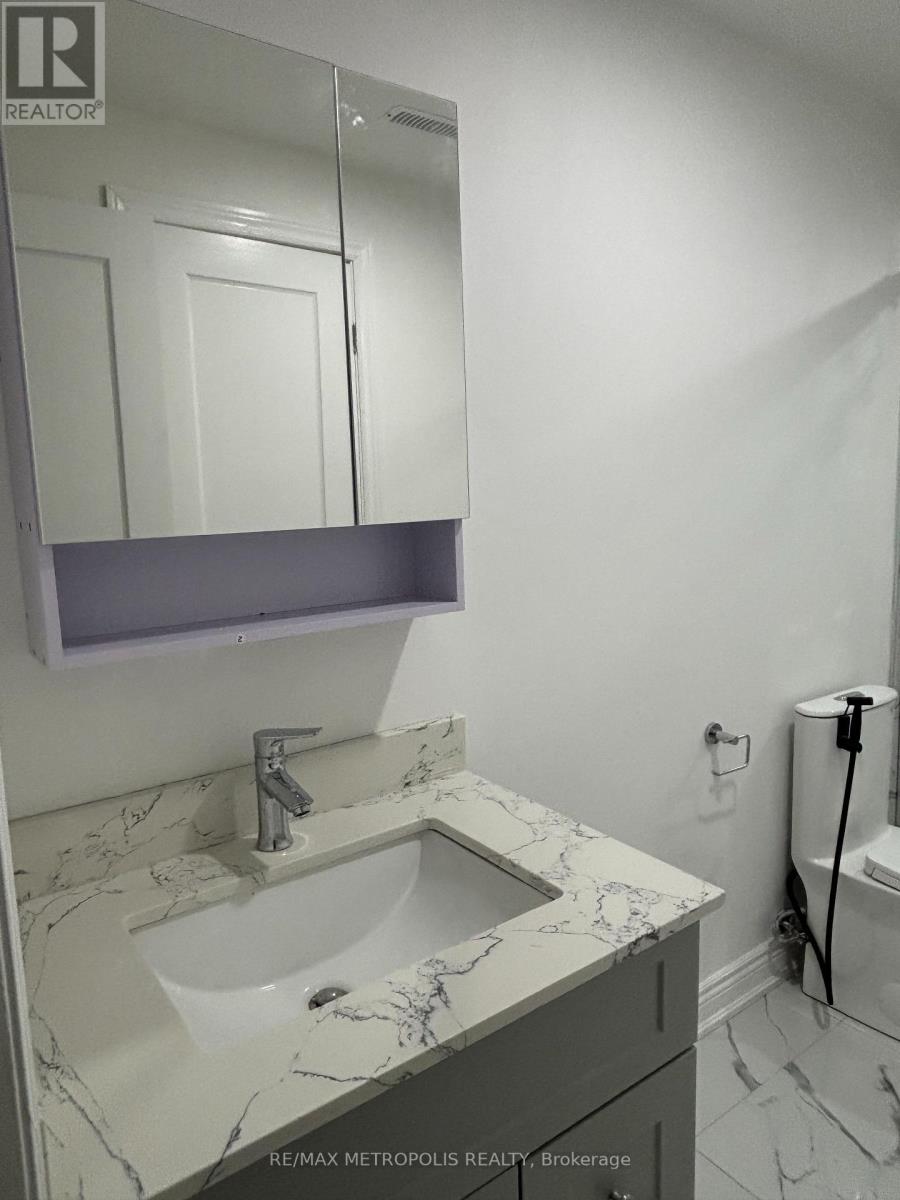 Bsmt - 1335 Aldsworth Crescent, Oshawa, Ontario  L1K 0S4 - Photo 20 - E12611572