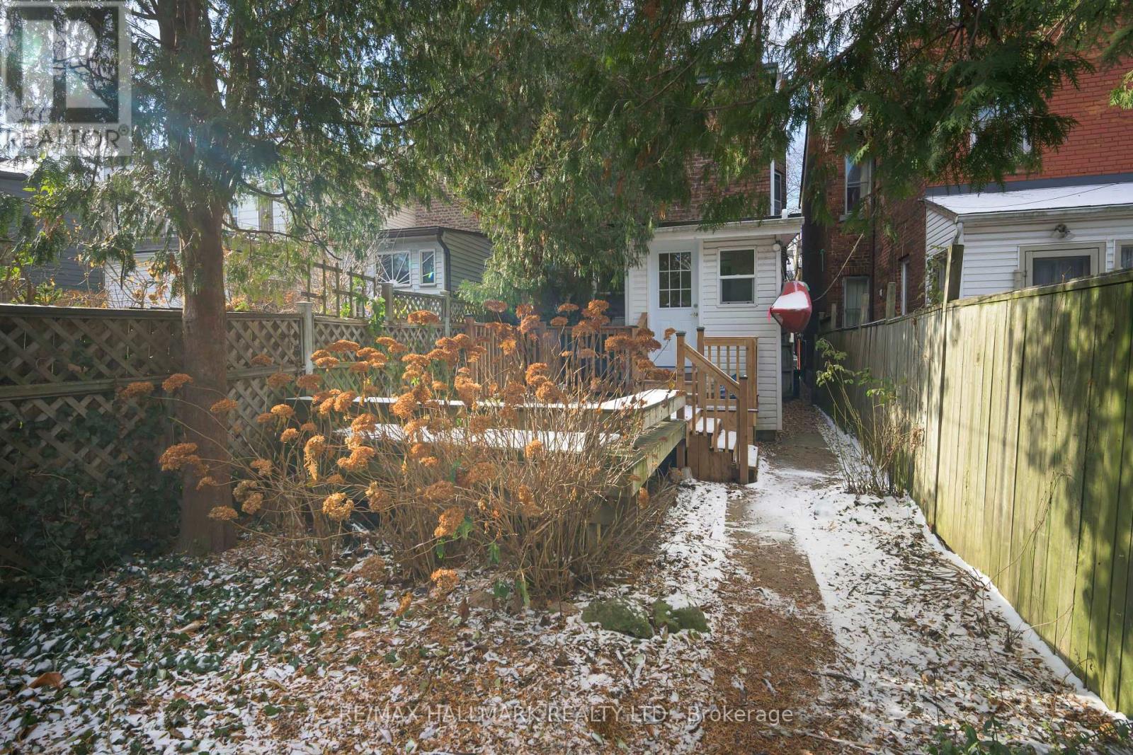 Main - 167 Heward Avenue, Toronto, Ontario  M4M 2T6 - Photo 27 - E12611588