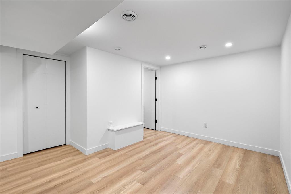 147 Albina Way, Winnipeg, Manitoba  R2R 1G5 - Photo 19 - 202529633