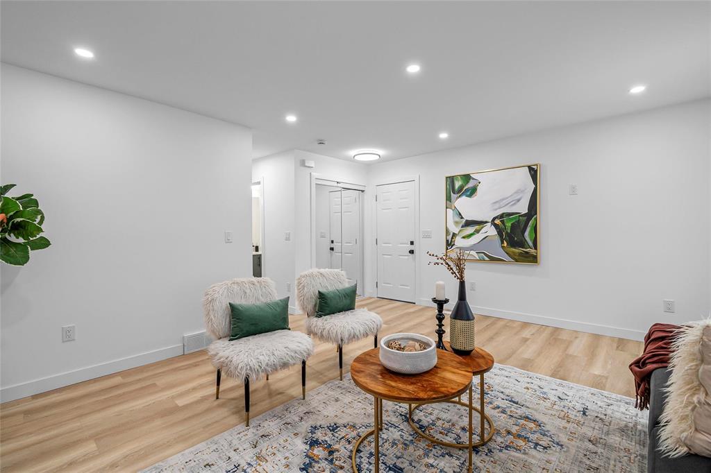 147 Albina Way, Winnipeg, Manitoba  R2R 1G5 - Photo 2 - 202529633