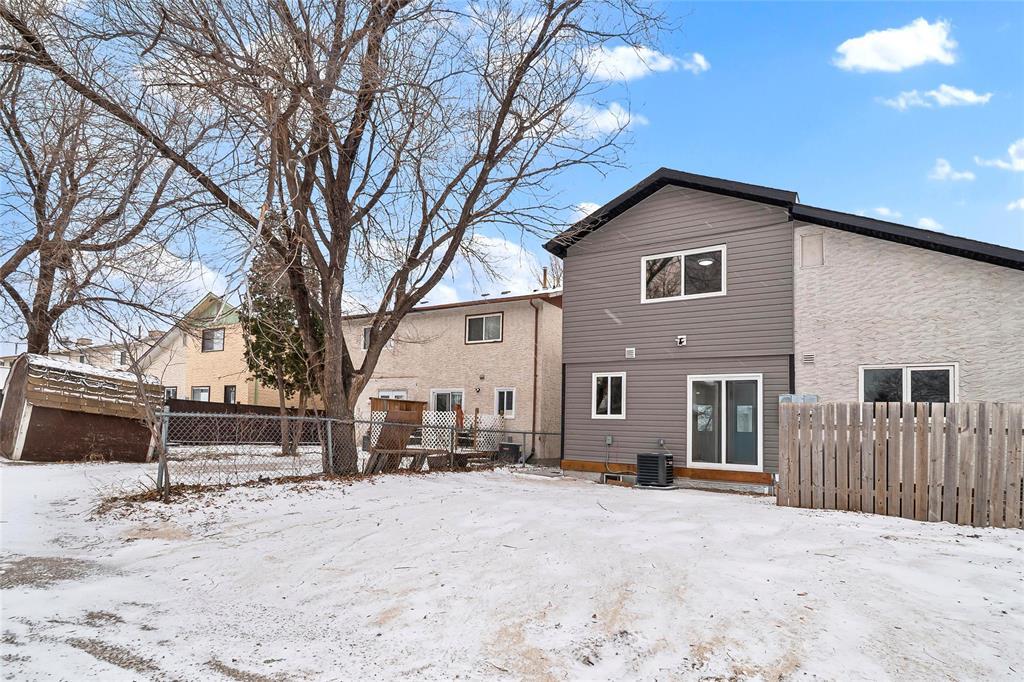 147 Albina Way, Winnipeg, Manitoba  R2R 1G5 - Photo 27 - 202529633
