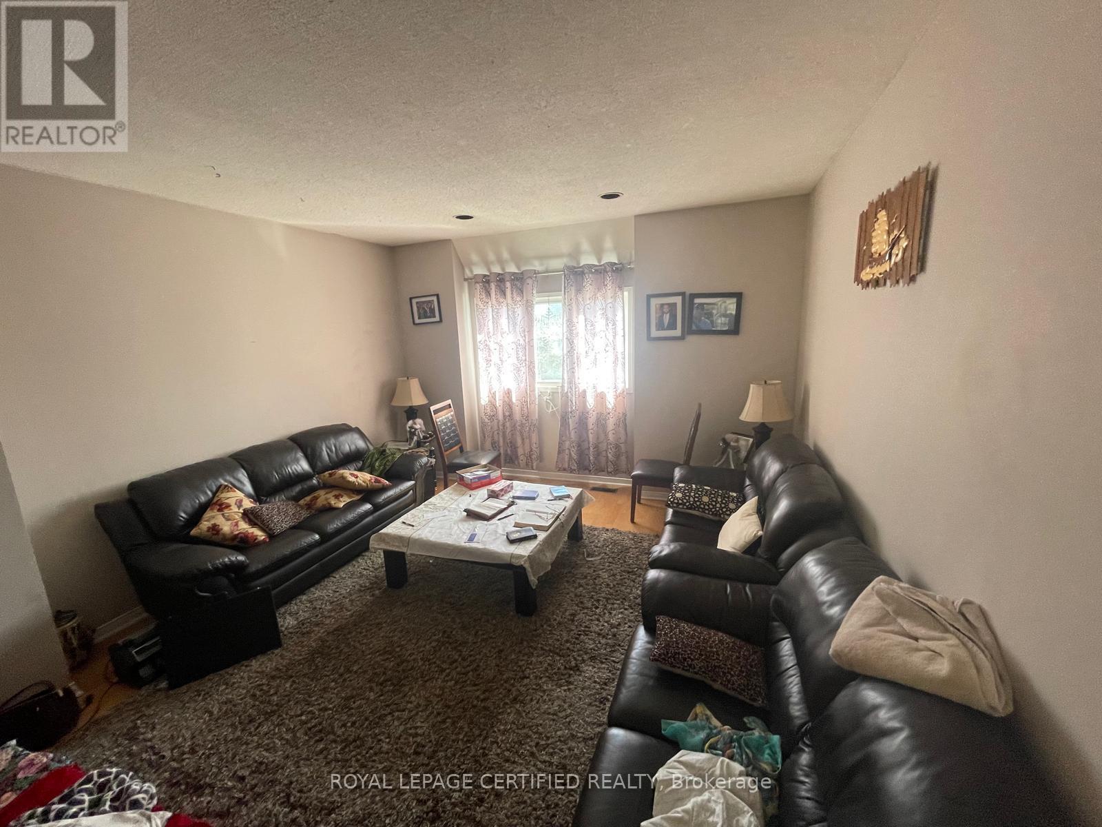 42 Wooliston Crescent, Brampton, Ontario  L6Y 4J5 - Photo 6 - W12611582