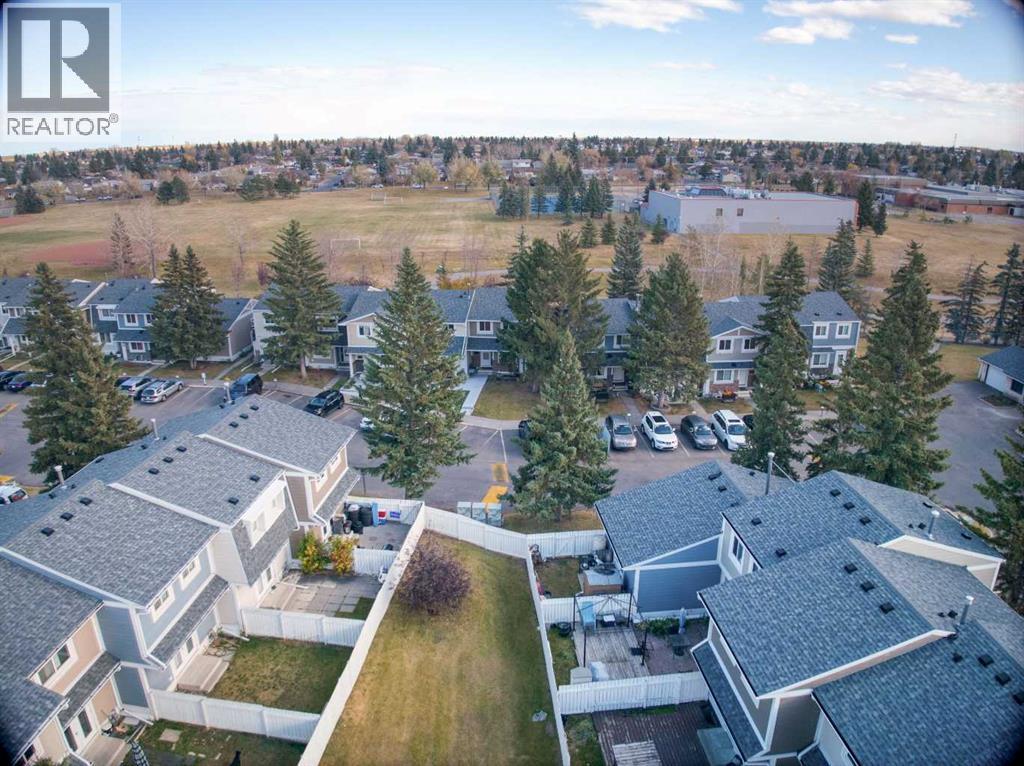 212 Georgian Villas Ne, Calgary, Alberta  t2a 7c9 - Photo 13 - A2265583