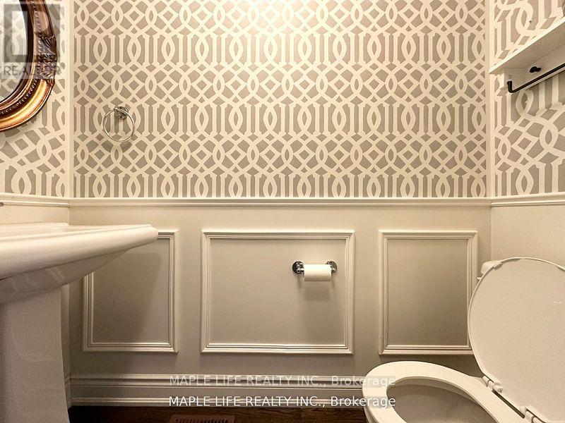 5 Hayes Lane, Toronto, Ontario M2N 0E7 - Photo 10 - C12611618