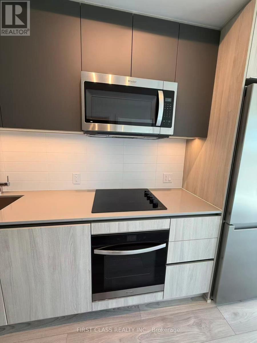 5858 Yonge Street, Toronto, Ontario  M2M 0C6 - Photo 4 - C12611630