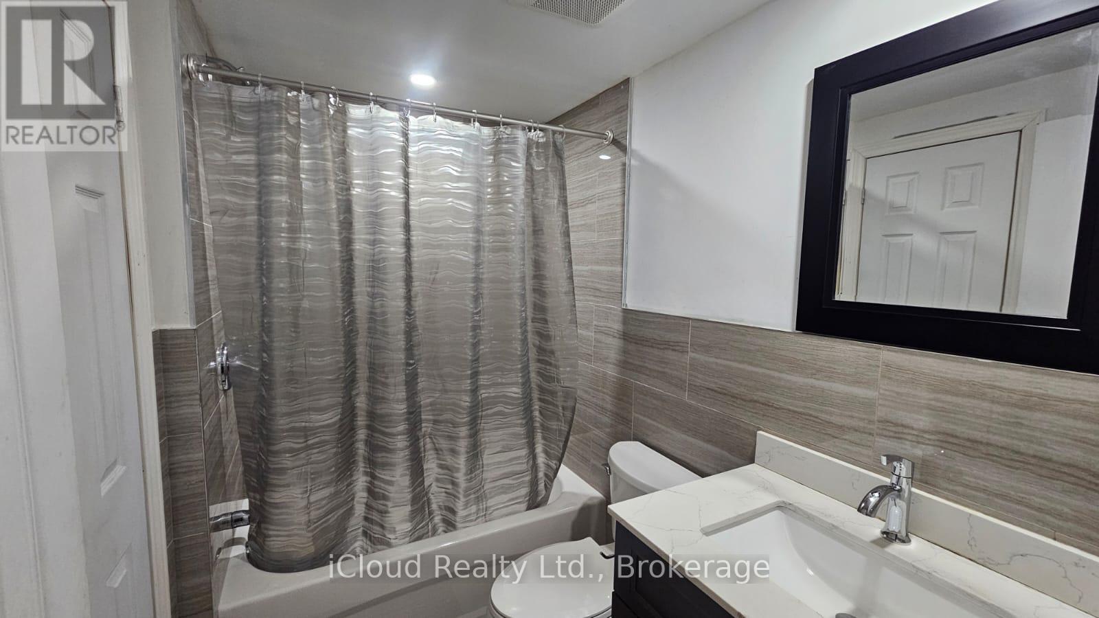 B - 110 Wexford Boulevard, Toronto (Wexford-Maryvale), Ontario  M1R 1L7 - Photo 6 - E12611594