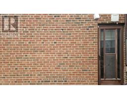 B - 110 WEXFORD BOULEVARD, Toronto, Ontario