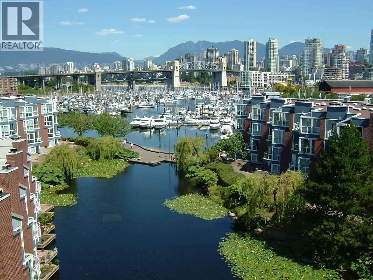 204 1550 Mariner Walk, Vancouver, British Columbia  V6J 4X9 - Photo 3 - R3072856