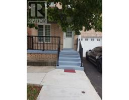 26 ROXTON CRESCENT, Brampton, Ontario