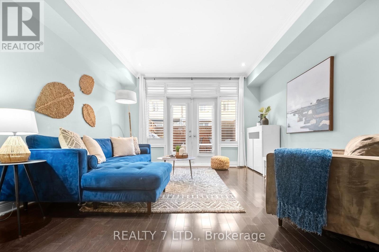 44 Furrow Lane, Toronto, Ontario  M8Z 0A3 - Photo 14 - W12611612