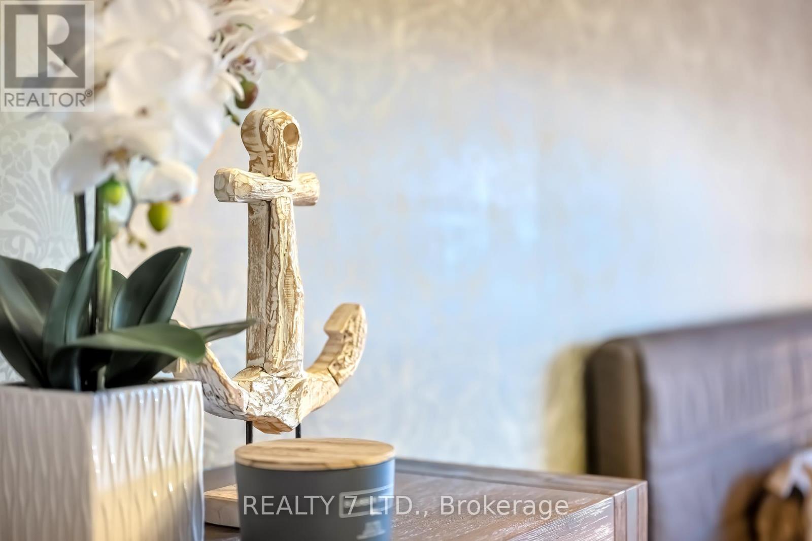 44 Furrow Lane, Toronto, Ontario  M8Z 0A3 - Photo 34 - W12611612