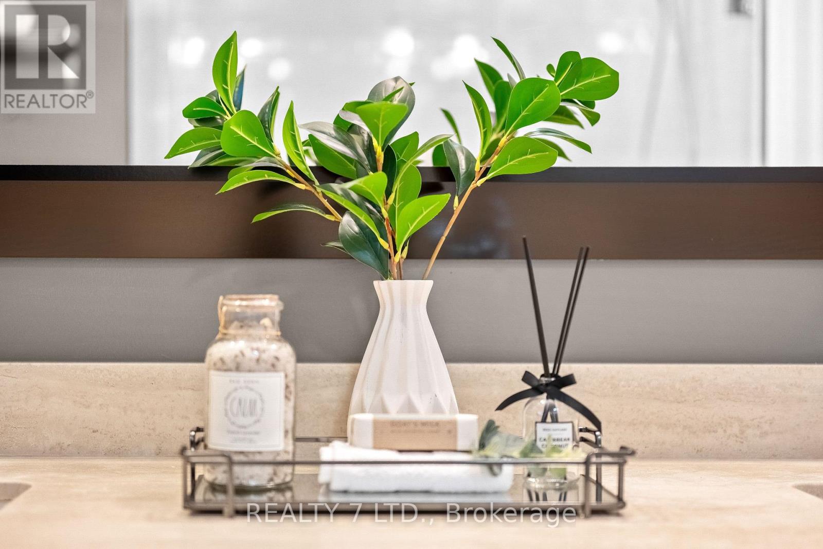 44 Furrow Lane, Toronto, Ontario  M8Z 0A3 - Photo 43 - W12611612