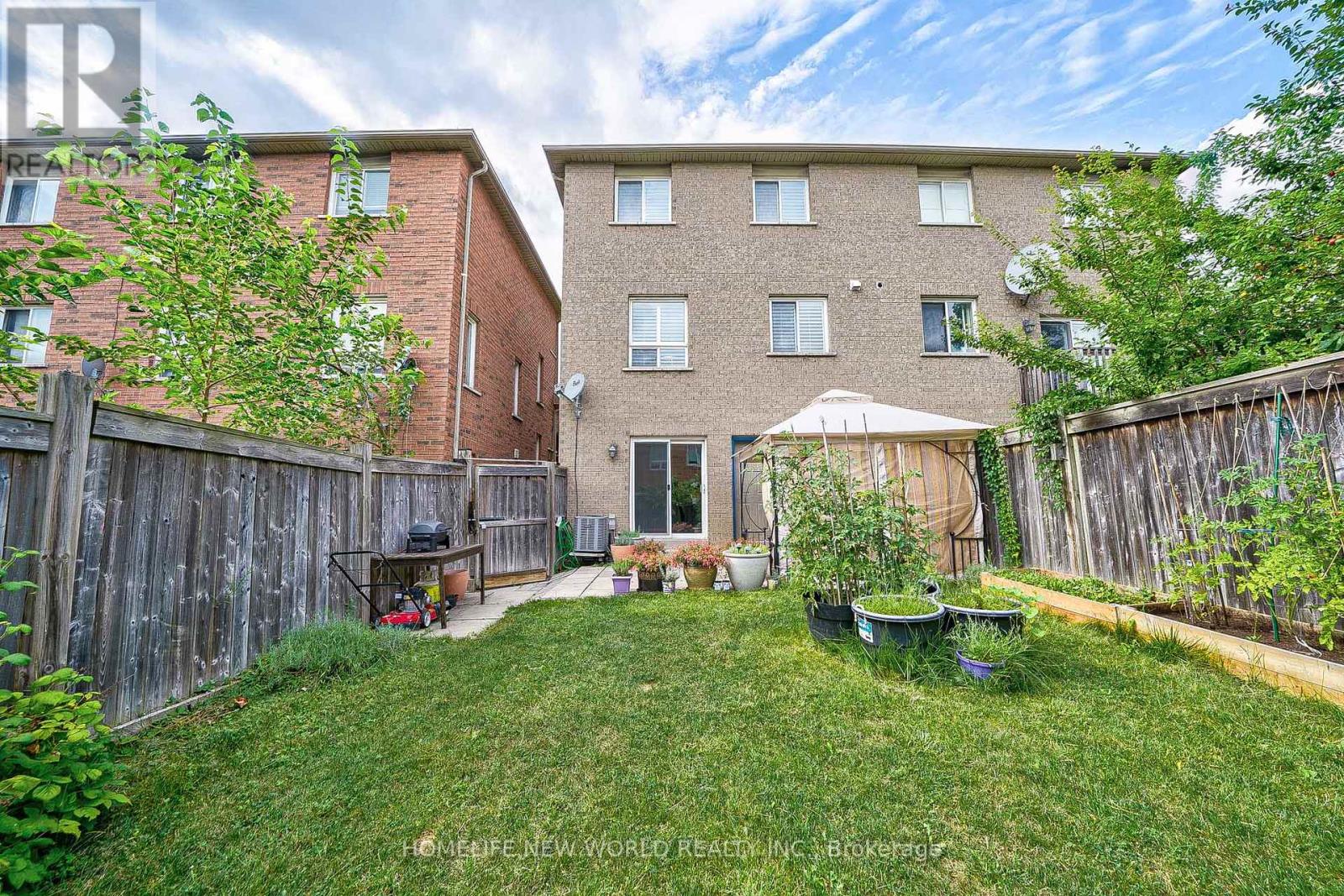 46 - 7155 Magistrate Terrace, Mississauga, Ontario  L5W 1Y8 - Photo 12 - W12611616