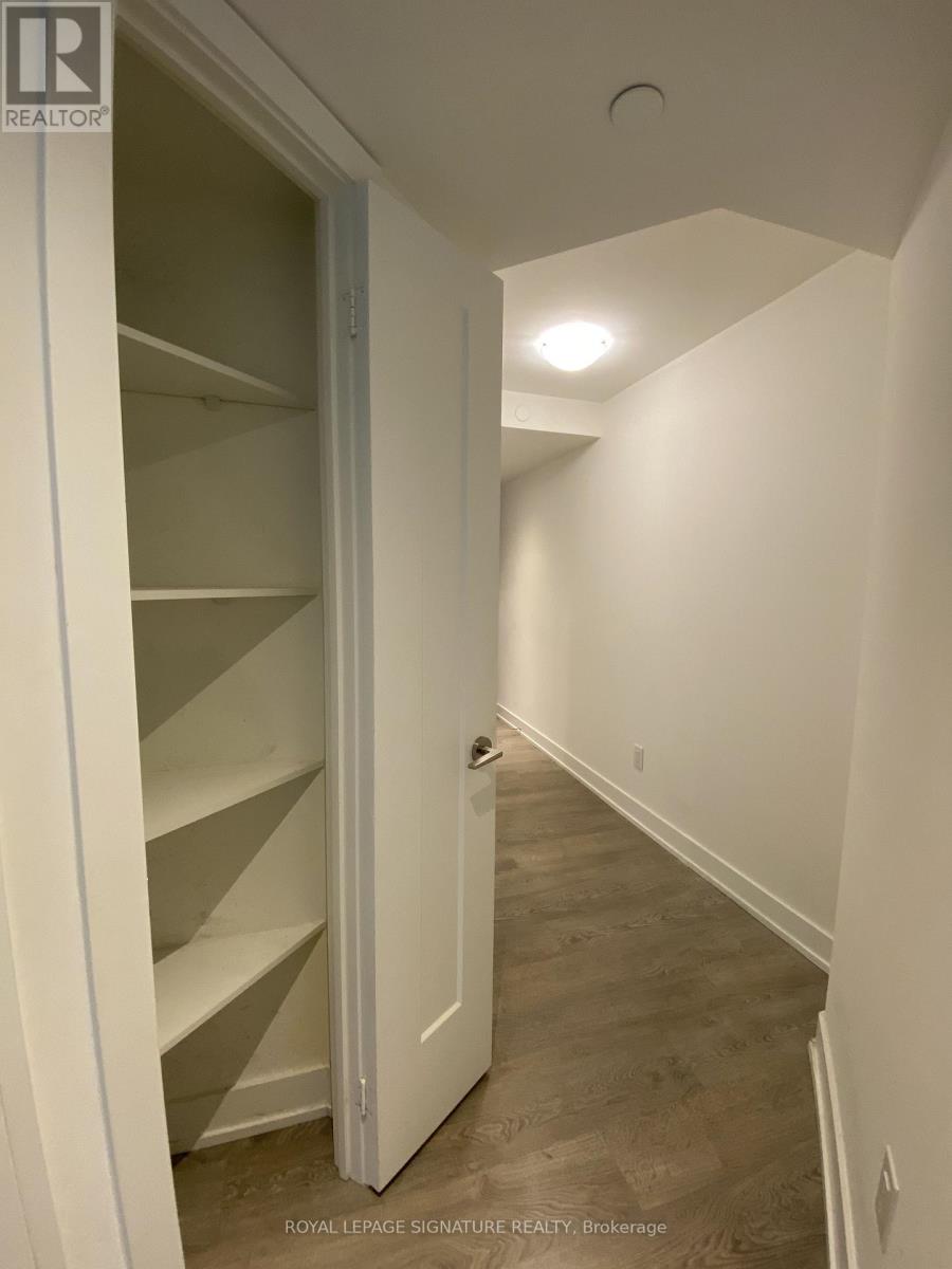 1433 - 5 Mabelle Avenue, Toronto, Ontario  M9A 0C8 - Photo 31 - W12611622