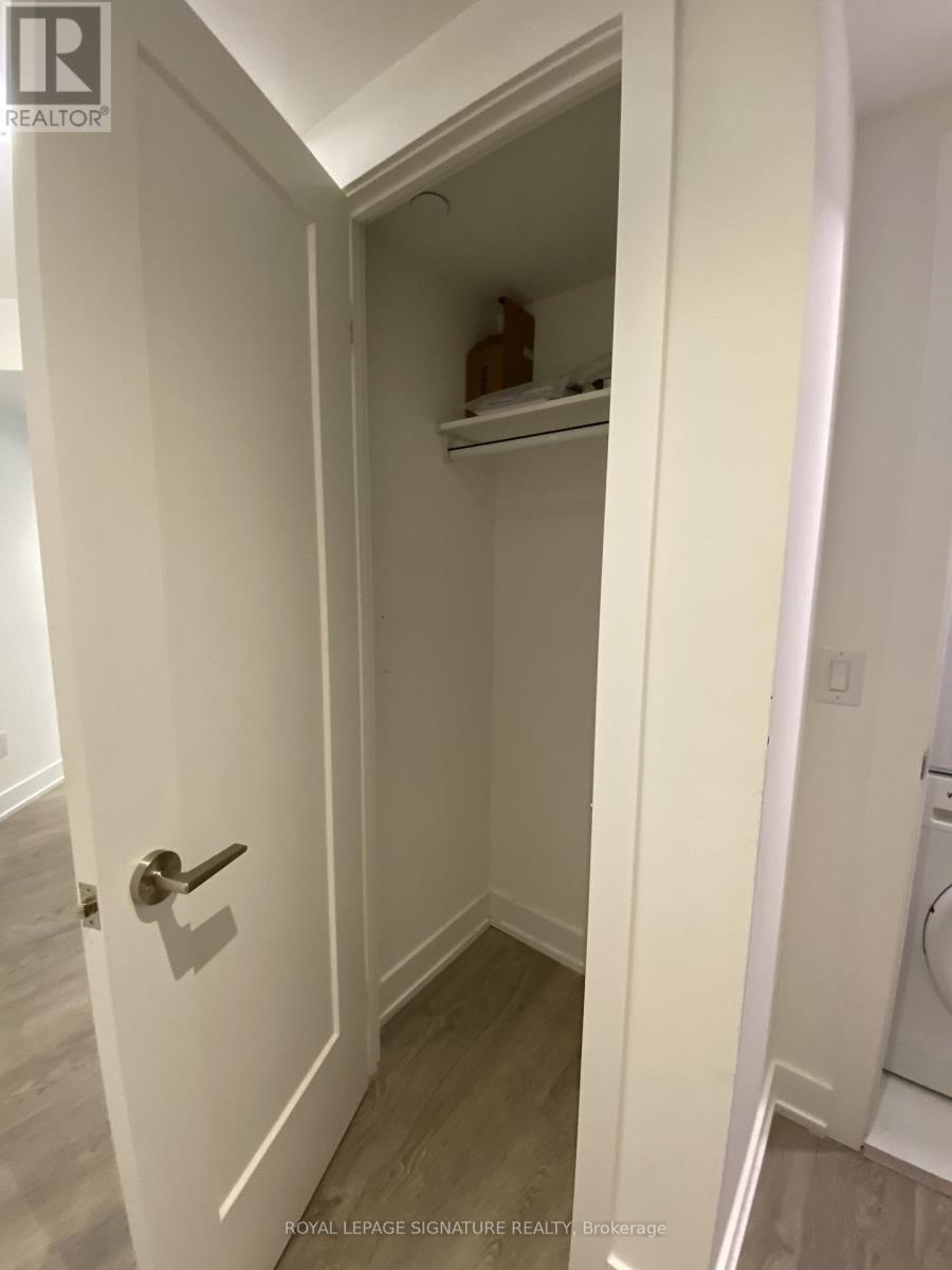 1433 - 5 Mabelle Avenue, Toronto, Ontario  M9A 0C8 - Photo 32 - W12611622