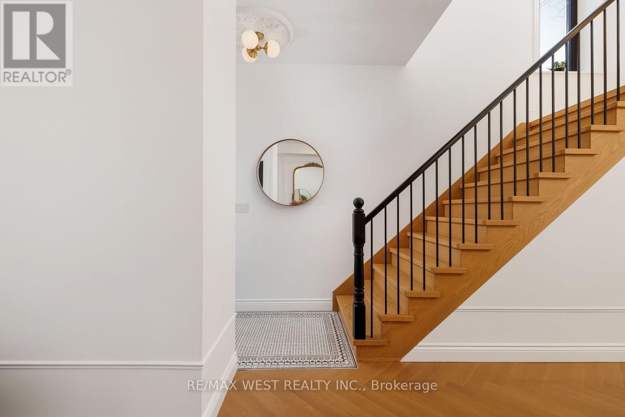 22 Cowan Avenue, Toronto, Ontario  M6K 2N4 - Photo 3 - W12611634