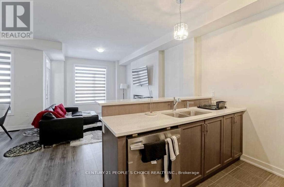 590 North Service Road, Hamilton, Ontario  L8E 0K5 - Photo 5 - X12611600