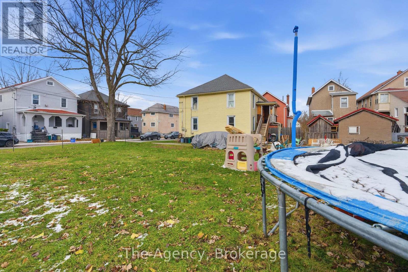 11 Patsy Avenue, Welland, Ontario  L3B 3M1 - Photo 20 - X12611646