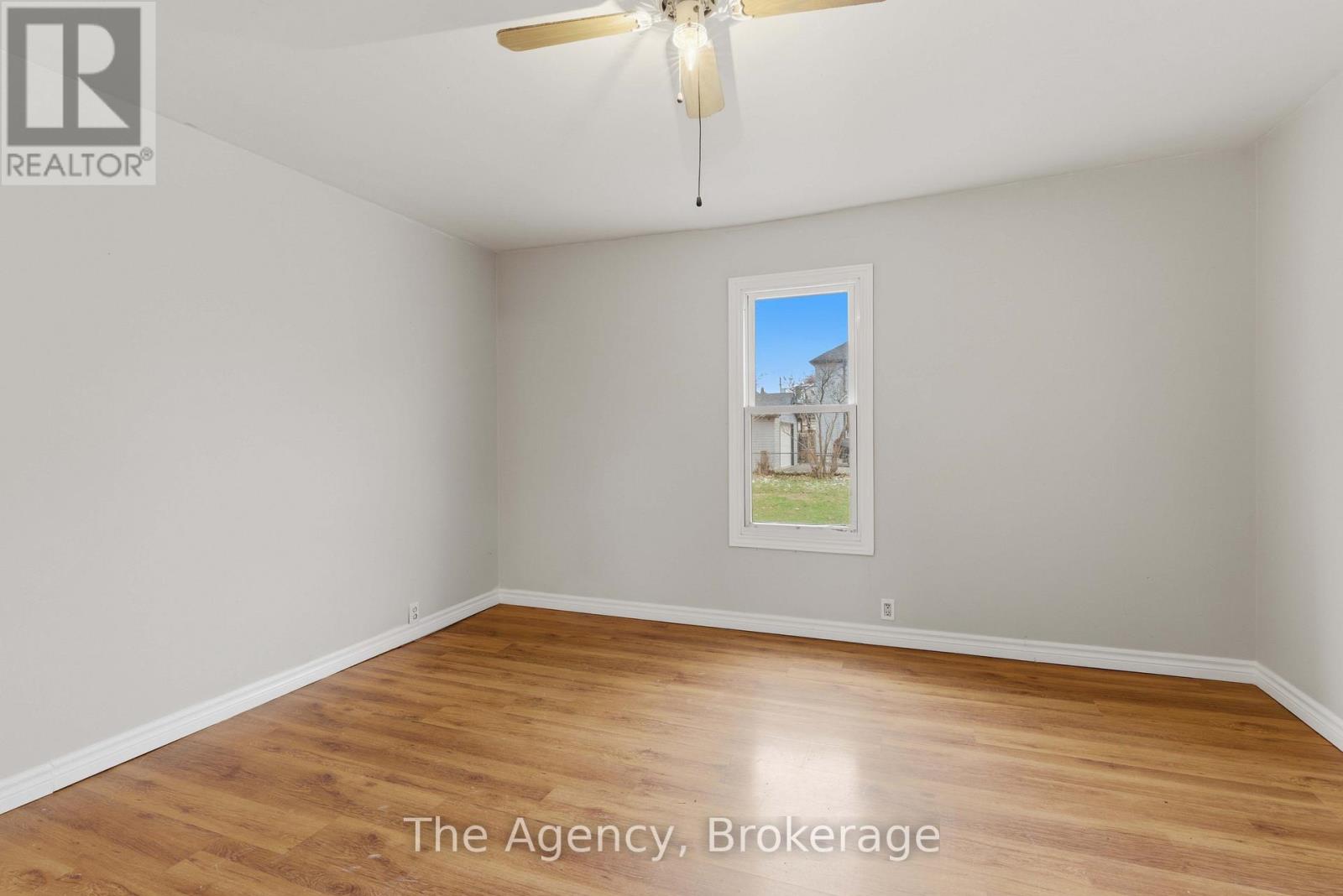 11 Patsy Avenue, Welland, Ontario  L3B 3M1 - Photo 26 - X12611646