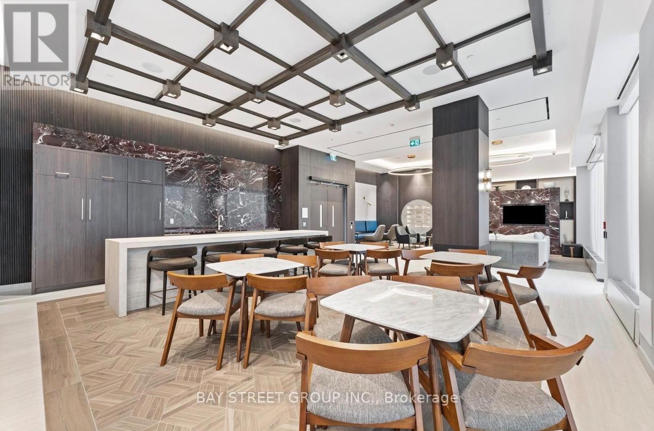 617 - 412 Silver Maple Road, Oakville, Ontario  L6H 6Z9 - Photo 32 - W12611544