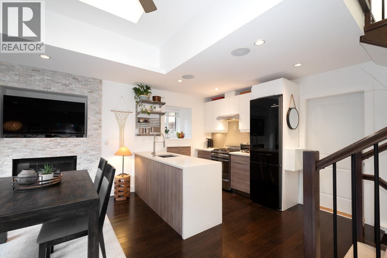 250 E 10th Street, North Vancouver, British Columbia  V7L 2E1 - Photo 16 - R3072914