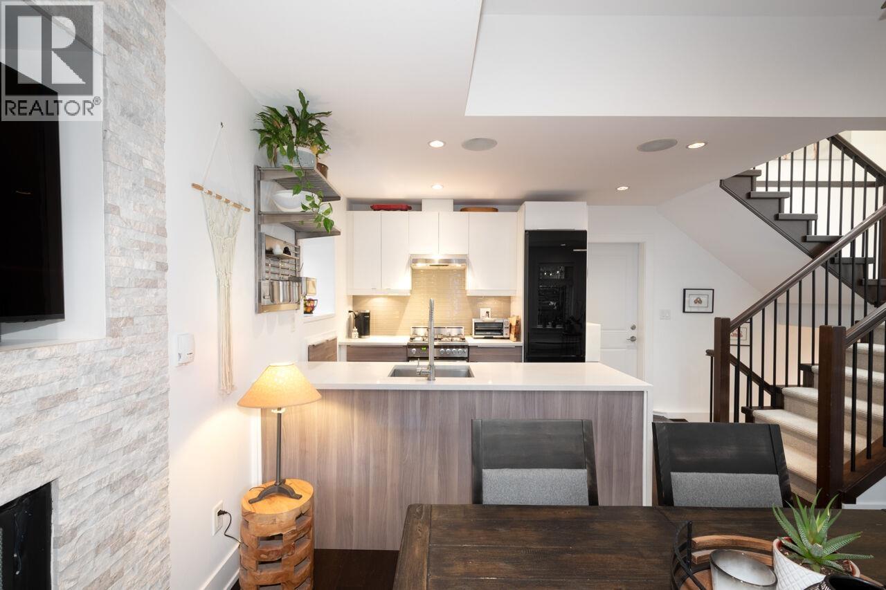 250 E 10th Street, North Vancouver, British Columbia  V7L 2E1 - Photo 18 - R3072914