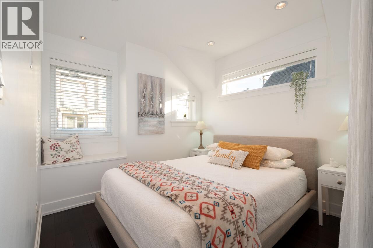 250 E 10th Street, North Vancouver, British Columbia  V7L 2E1 - Photo 24 - R3072914