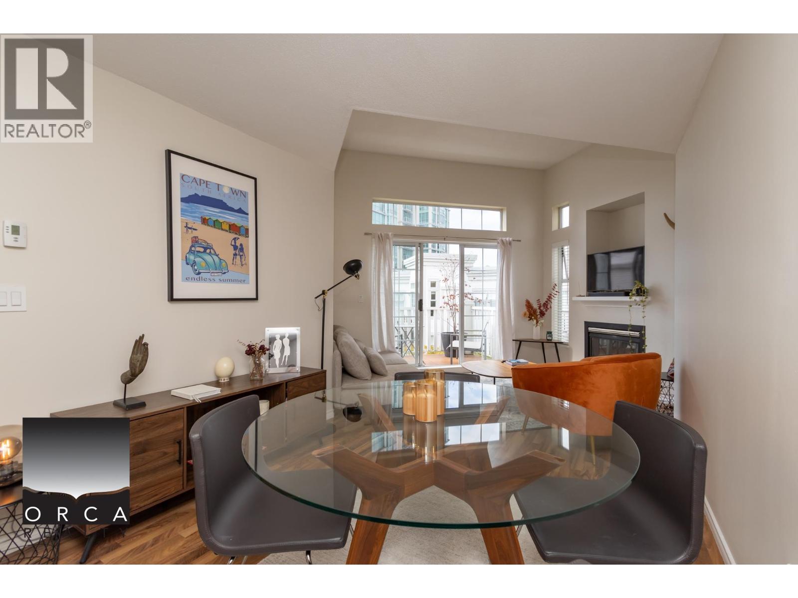 415 147 1st Street East, North Vancouver, British Columbia  V7L 1B2 - Photo 5 - R3072916