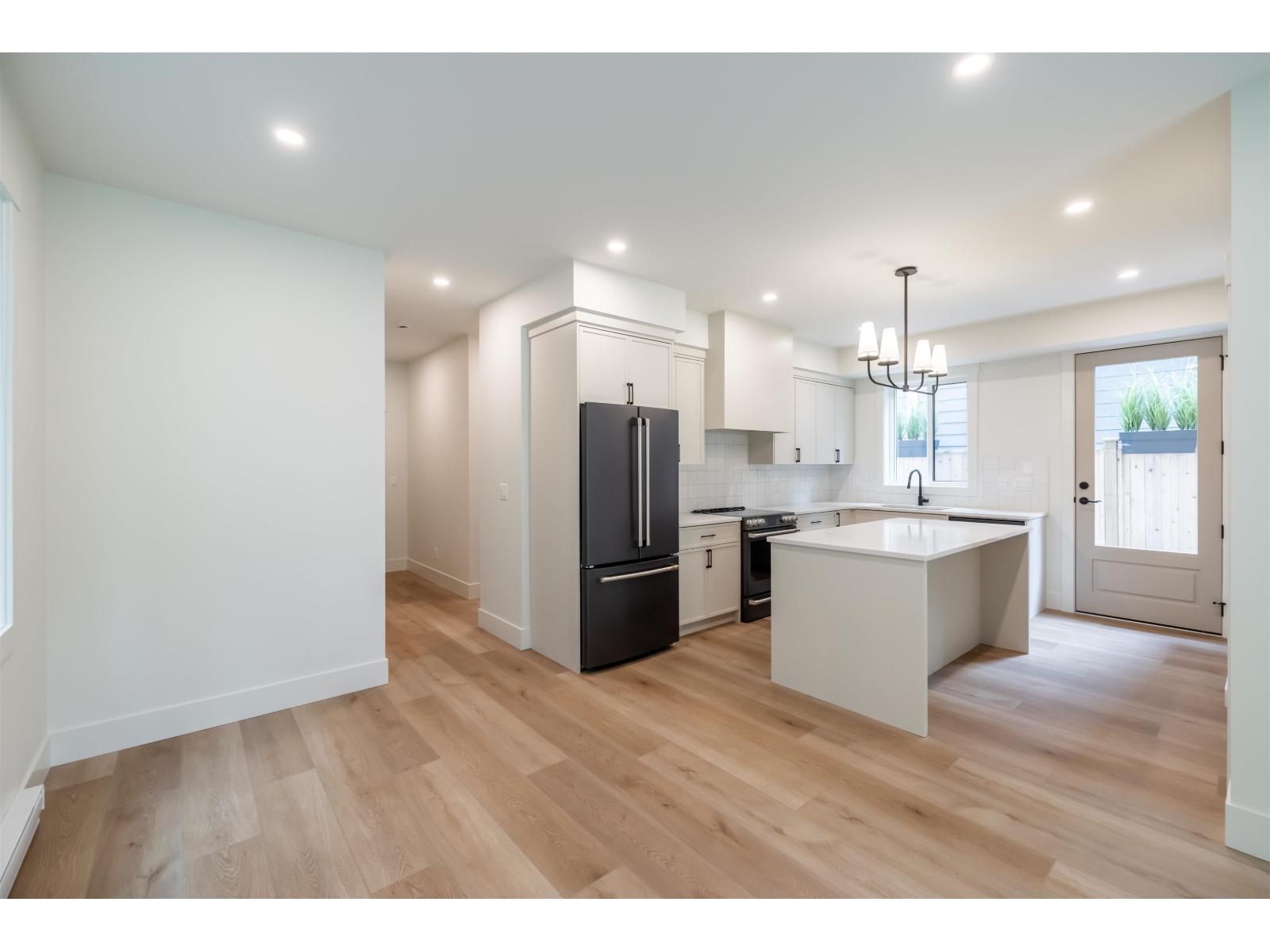 23128 96 Avenue, Langley, British Columbia  V1M 2R6 - Photo 3 - R3072920