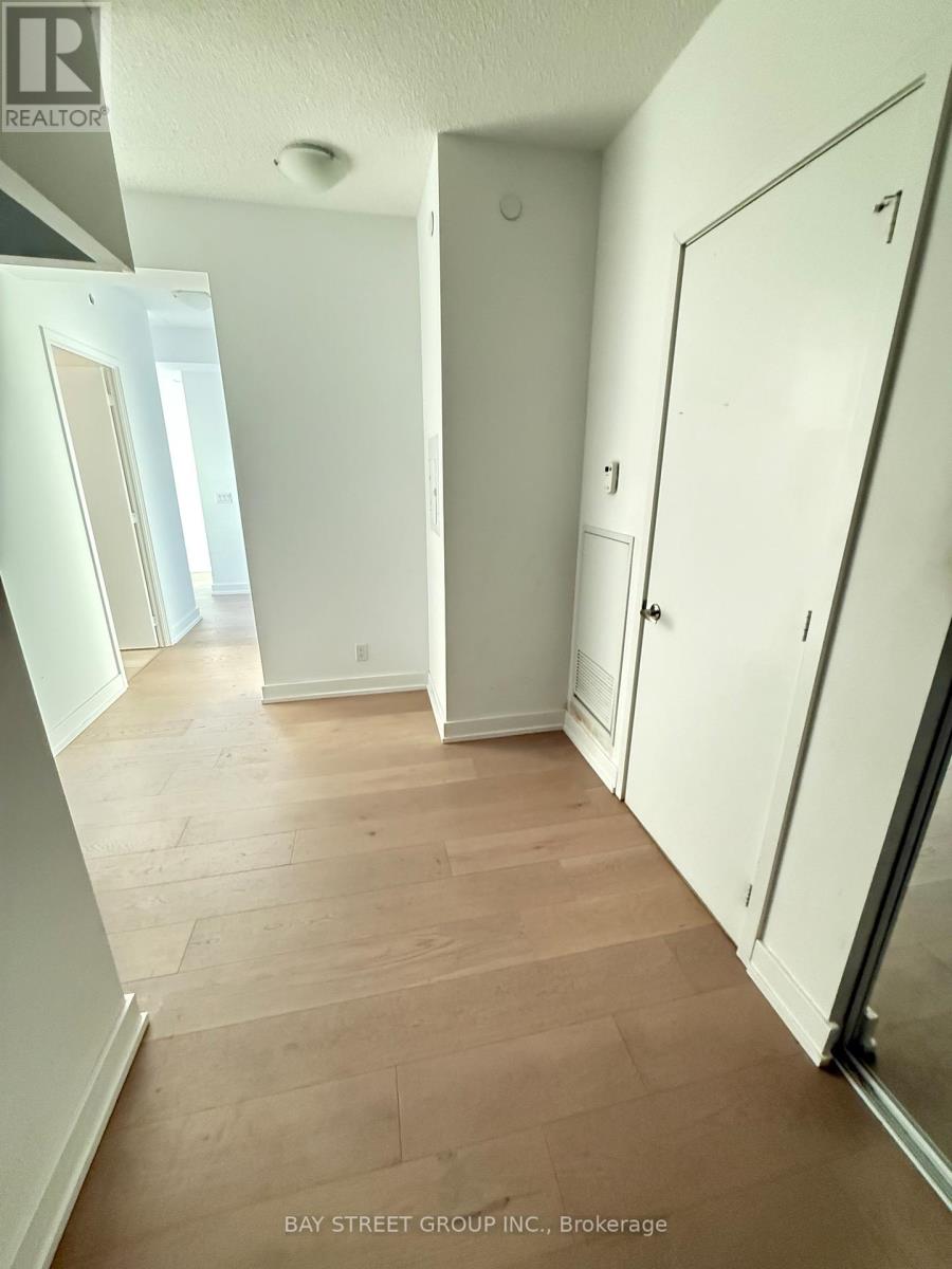 2809 - 5180 Yonge Street, Toronto, Ontario  M2N 5P6 - Photo 5 - C12611656