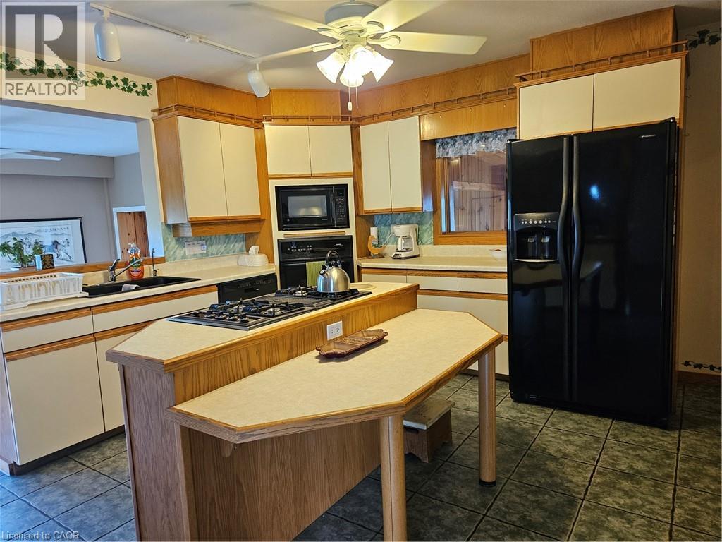 65 Erie Avenue N Unit# Main House, Fisherville, Ontario N0A 1G0 - Photo 9 - 40792938