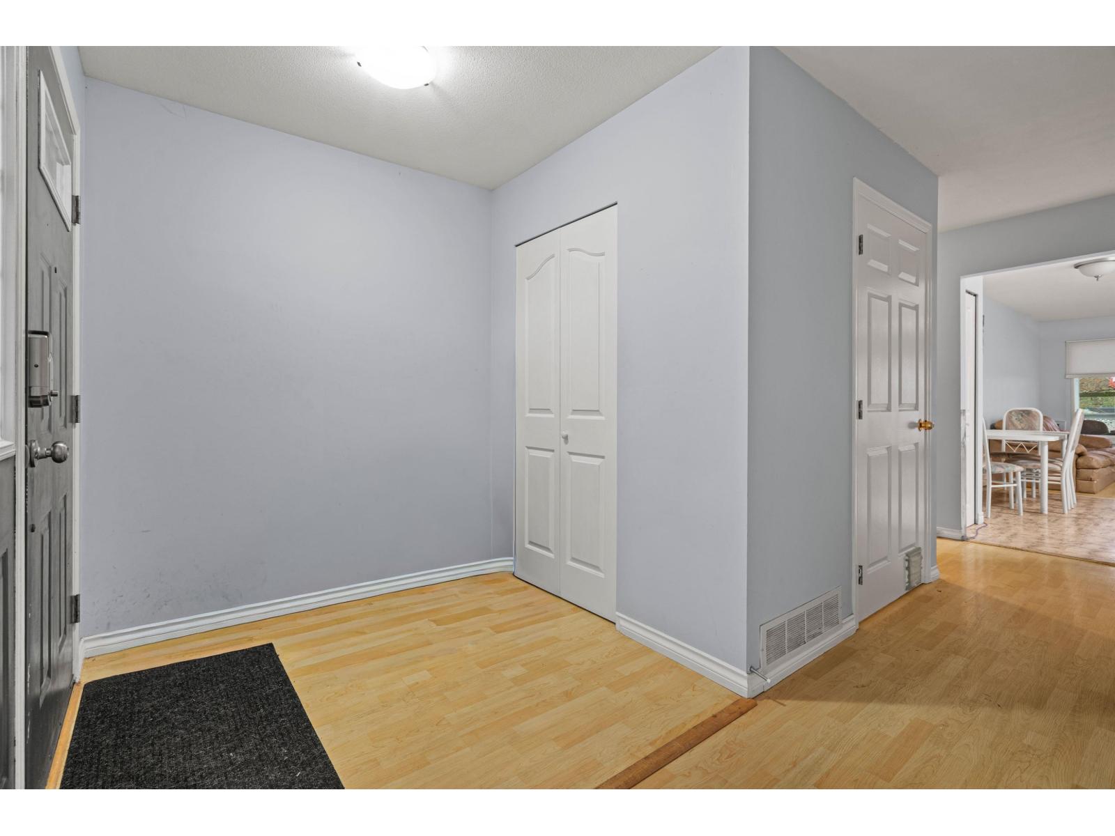 45812 Thomas Road, Vedder Crossing, Chilliwack, British Columbia  V2R 3W9 - Photo 2 - R3071935