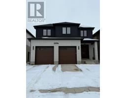 2596 BUROAK DRIVE, London North, Ontario