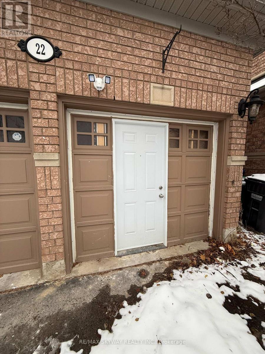 Bsmt - 22 Waterdale Road, Brampton, Ontario  L7A 1S3 - Photo 2 - W12611276