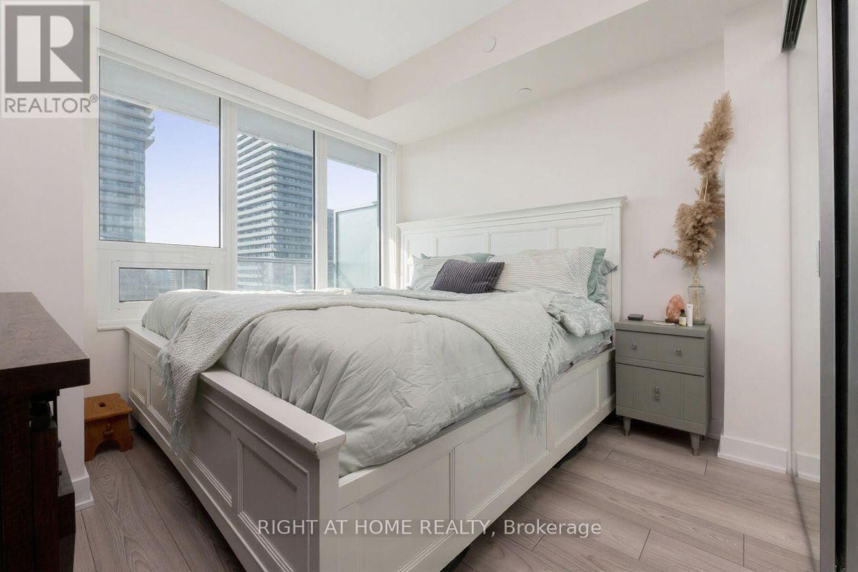 1606 - 195 Redpath Avenue, Toronto, Ontario M4P 0E4 - Photo 8 - C12611670