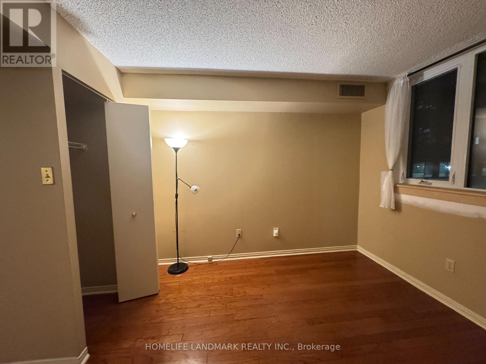 301 - 1055 Bay Street, Toronto, Ontario  M5S 3A3 - Photo 14 - C12611678