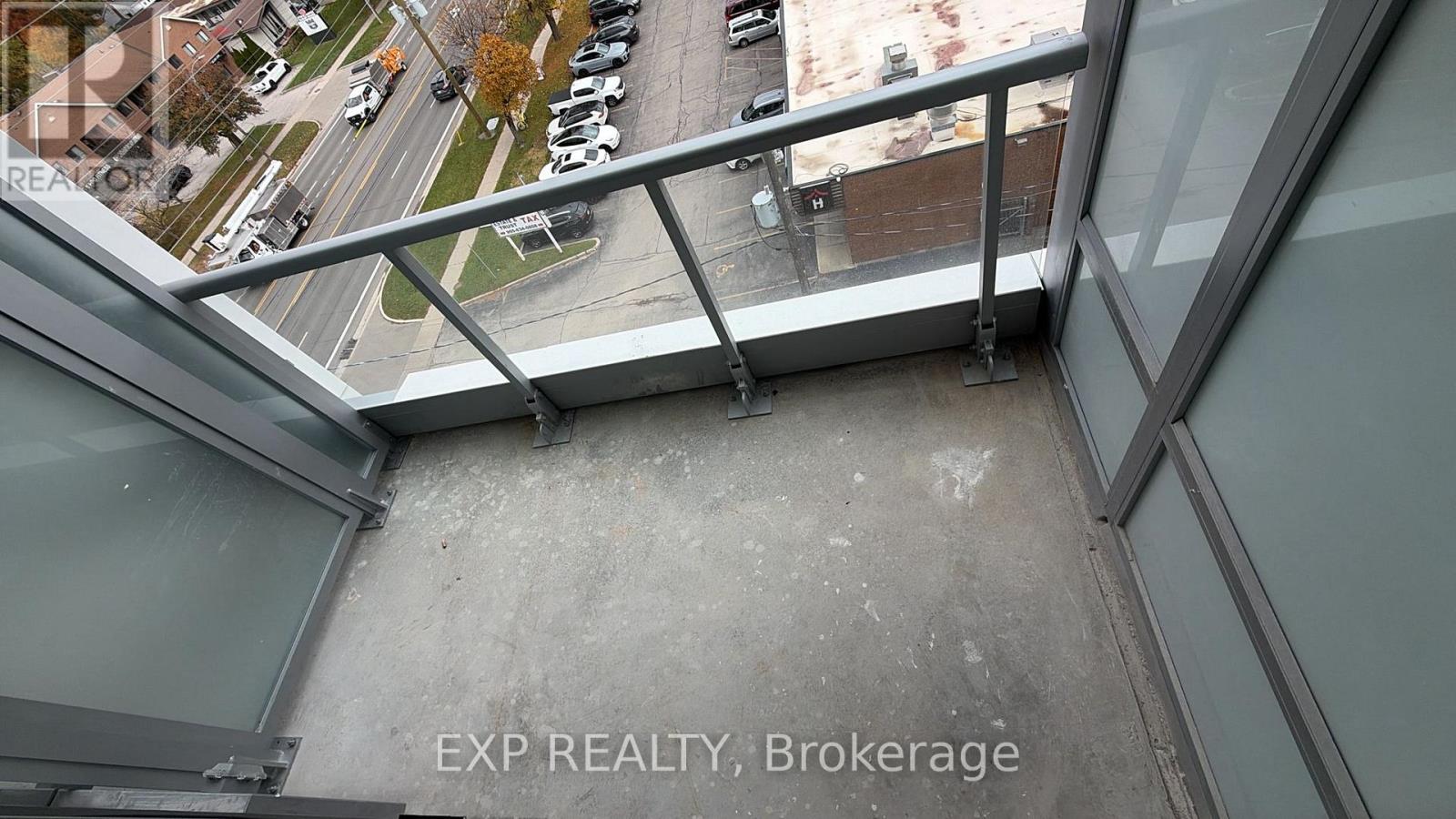 #616 - 500 Plains Road E, Burlington, Ontario L7T 0C8 - Photo 11 - W12611688