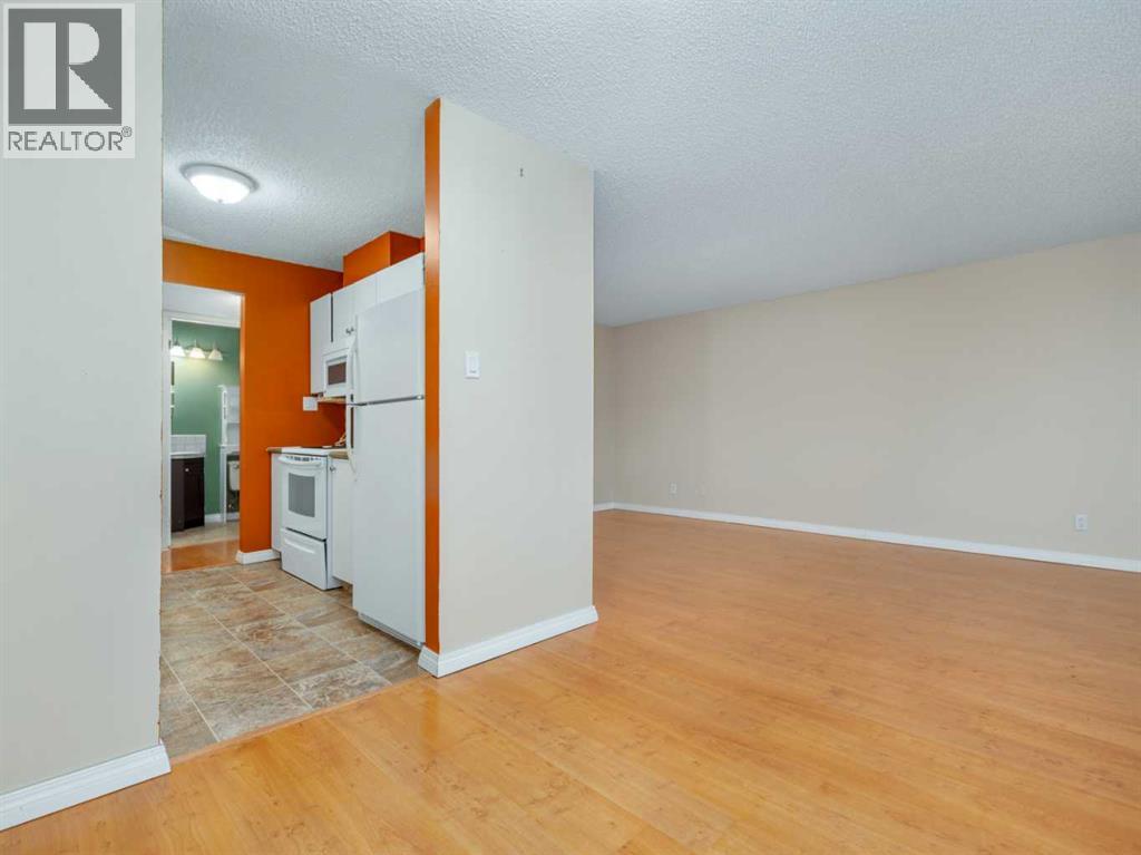 302, 65 Temple Boulevard W, Lethbridge, Alberta T1K 5M2 - Photo 14 - A2268845