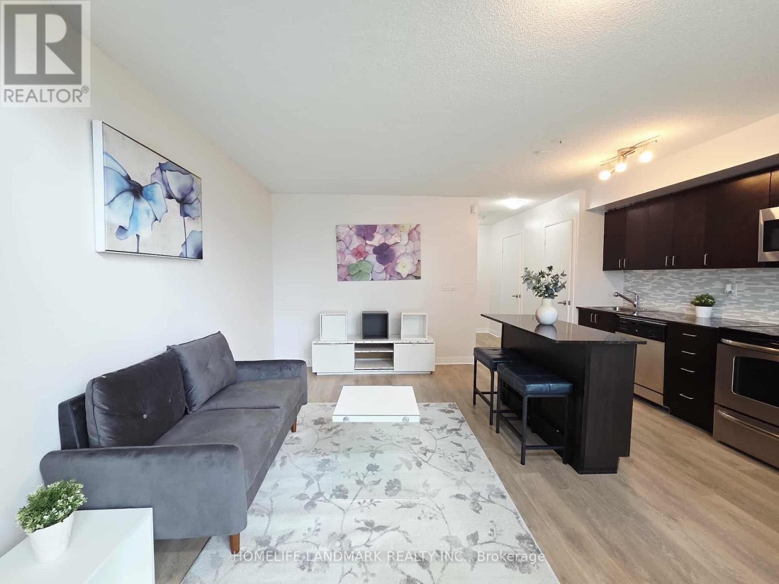 1706 - 155 Legion Road N, Toronto, Ontario M8Y 0A7 - Photo 6 - W12611714