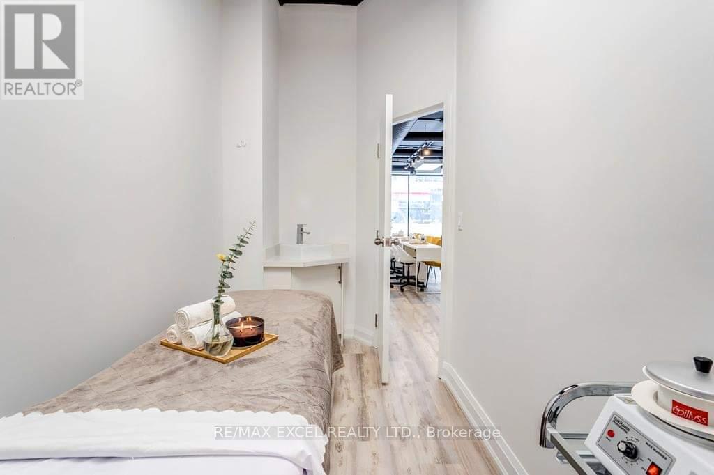 1883 Queen Street E, Toronto, Ontario  M4L 1H3 - Photo 18 - E12601046