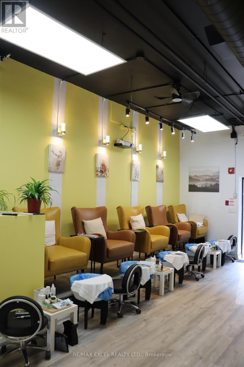 1883 Queen Street E, Toronto, Ontario  M4L 1H3 - Photo 9 - E12601046