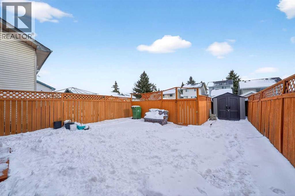214 Martinwood Place Ne, Calgary, Alberta T3J 3H6 - Photo 31 - A2274044