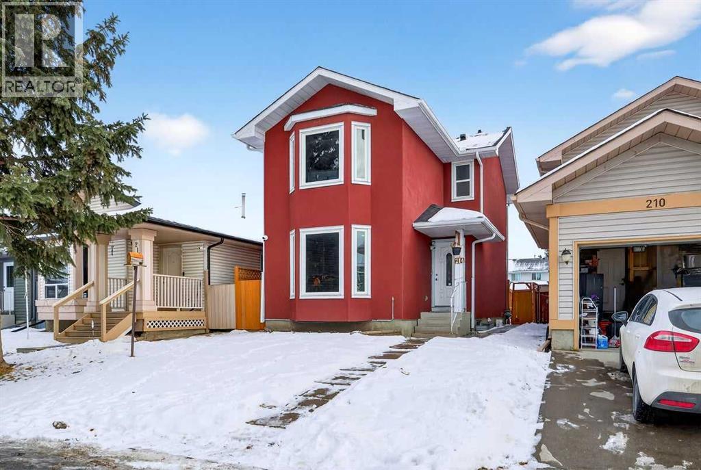 214 Martinwood Place Ne, Calgary, Alberta T3J 3H6 - Photo 1 - A2274044