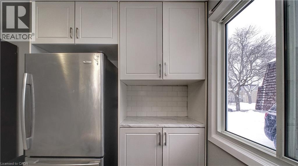 30 Amos Avenue Unit# A, Waterloo, Ontario  N2L 5G3 - Photo 24 - 40793031